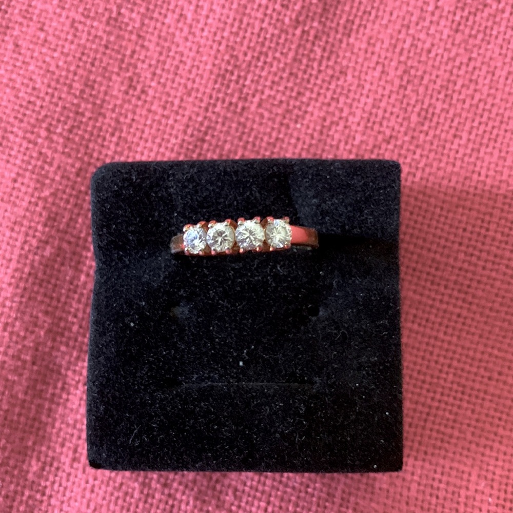 Gold cover ring